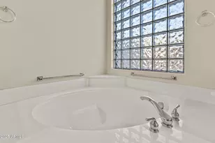 16927 W Desert Blossom Way, Surprise, AZ 85387 - Photo 27