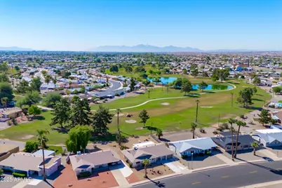 10939 W Sun City Boulevard, Sun City, AZ 85351 - Photo 25