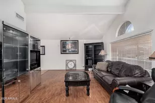 2753 E Northridge Cir, Mesa, AZ 85213 - Photo 9