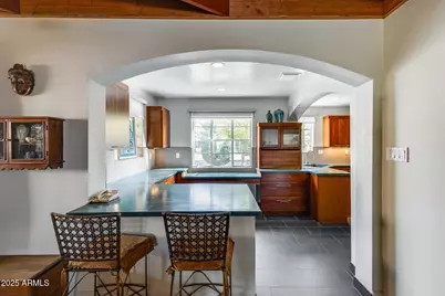 1542 W Edgemont Avenue, Phoenix, AZ 85007 - Photo 1