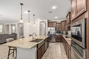 1080 N 153rd Dr, Goodyear, AZ 85338 - Photo 5