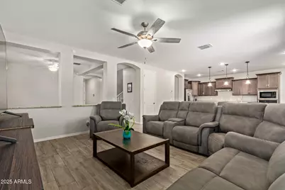 1080 N 153rd Drive, Goodyear, AZ 85338 - Photo 9