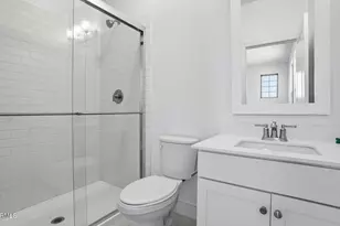 1070 E Yellowstone Pl, Chandler, AZ 85249 - Photo 29