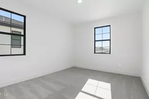 1070 E Yellowstone Pl, Chandler, AZ 85249 - Photo 19