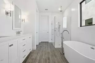 1070 E Yellowstone Pl, Chandler, AZ 85249 - Photo 33