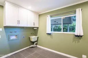 4645 E Cambridge Ave, Phoenix, AZ 85008 - Photo 7