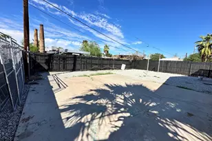 2250 E Willetta St, Phoenix, AZ 85006 - Photo 59