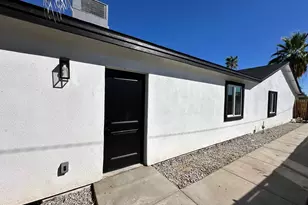 2250 E Willetta St, Phoenix, AZ 85006 - Photo 37