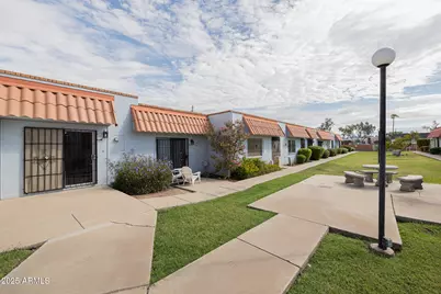 6822 N 35th Avenue #J, Phoenix, AZ 85017 - Photo 1
