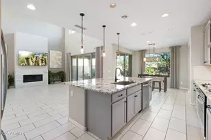 27201 N 71st Ln, Peoria, AZ 85383 - Photo 11