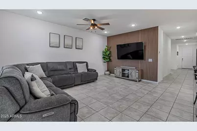 9043 W Albeniz Place, Tolleson, AZ 85353 - Photo 25