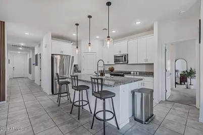 9043 W Albeniz Place, Tolleson, AZ 85353 - Photo 21