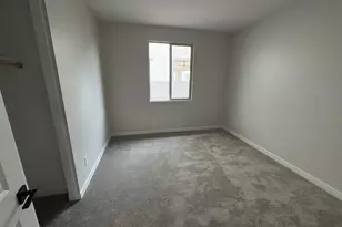 18051 W Larkspur Dr, Goodyear, AZ 85338 - Photo 15