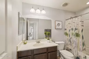 8759 W Surrey Ave, Peoria, AZ 85381 - Photo 21