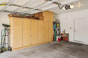 8759 W Surrey Ave, Peoria, AZ 85381 - Photo 23