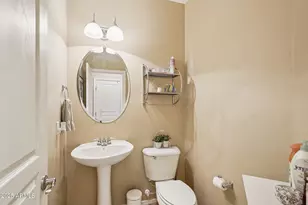 8759 W Surrey Ave, Peoria, AZ 85381 - Photo 7