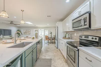 9917 W Shiprock Drive, Sun City, AZ 85351 - Photo 5