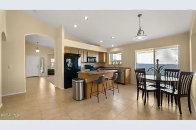 2215 W Peak View Road, Phoenix, AZ 85085 - Photo 13