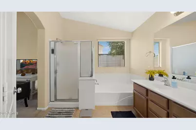 2215 W Peak View Road, Phoenix, AZ 85085 - Photo 33