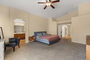 2215 W Peak View Rd, Phoenix, AZ 85085 - Photo 31