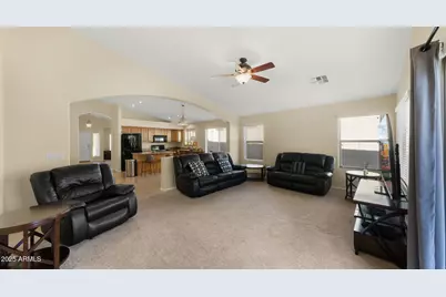 2215 W Peak View Road, Phoenix, AZ 85085 - Photo 21