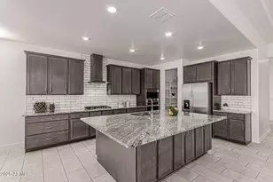 18455 W Sandlewood Dr, Goodyear, AZ 85338 - Photo 11