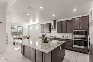 18455 W Sandlewood Dr, Goodyear, AZ 85338 - Photo 9