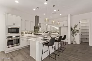 18119 W Silverwood Dr, Goodyear, AZ 85338 - Photo 11