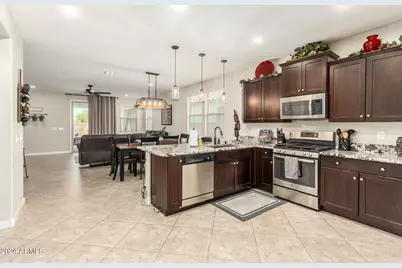 26451 N 131st Drive, Peoria, AZ 85383 - Photo 7