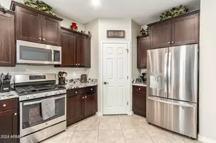 26451 N 131st Dr, Peoria, AZ 85383 - Photo 9