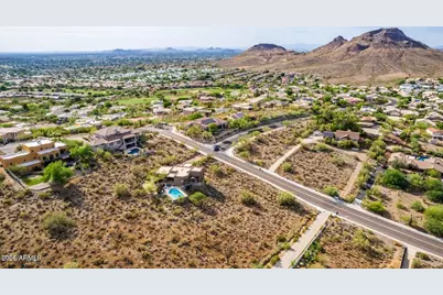 1711 E Sharon Drive E #'''''', Phoenix, AZ 85022 - Photo 11