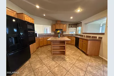 13401 E Walts Way, Vail, AZ 85641 - Photo 11