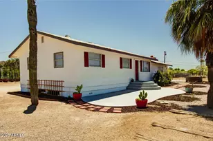 6445 S 32nd St, Phoenix, AZ 85042 - Photo 1