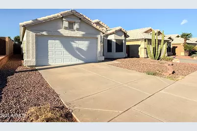 2210 E Monona Drive, Phoenix, AZ 85024 - Photo 1