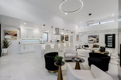 3034 E Stella Lane, Phoenix, AZ 85016 - Photo 5