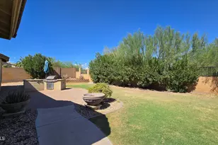 573 S 219th Ln, Buckeye, AZ 85326 - Photo 37