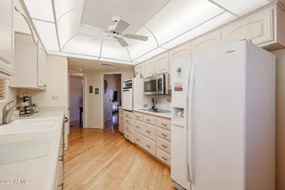 10461 W Loma Blanca Drive, Sun City, AZ 85351 - Photo 7