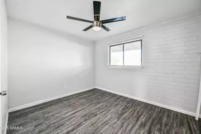 1744 W Glendale Avenue #12 B, Phoenix, AZ 85021 - Photo 9