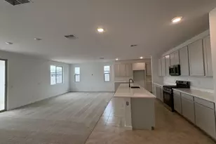 18039 W Larkspur Dr, Goodyear, AZ 85338 - Photo 3