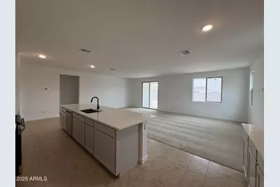 18039 W Larkspur Drive, Goodyear, AZ 85338 - Photo 7