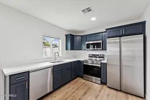 1548 N Upland Cir, Mesa, AZ 85201 - Photo 7