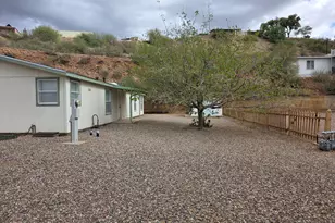 5613 S Hunt Ave, Globe, AZ 85501 - Photo 9