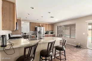 4604 E Summerhaven Dr, Phoenix, AZ 85044 - Photo 13