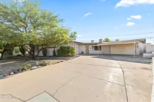5317 N 61st Dr, Glendale, AZ 85301 - Photo 1