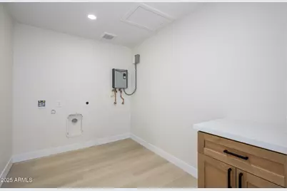 1116 E Almeria Road, Phoenix, AZ 85006 - Photo 9