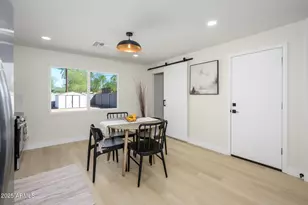 1116 E Almeria Rd, Phoenix, AZ 85006 - Photo 15