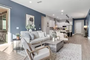 13172 N 174th Dr, Surprise, AZ 85388 - Photo 11