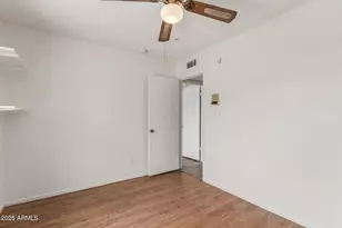 9646 N 47th Ave, Glendale, AZ 85302 - Photo 23