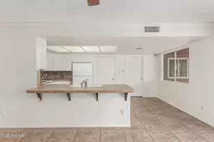 9646 N 47th Ave, Glendale, AZ 85302 - Photo 7