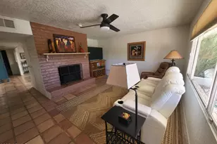 37847 N Linda Dr, Cave Creek, AZ 85331 - Photo 11